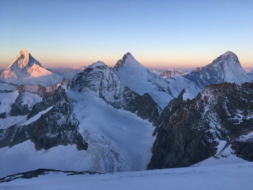 Zinalrothorn_Canton Vallese_TheOutsidePlanet